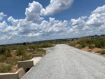 Stands & Residential Land