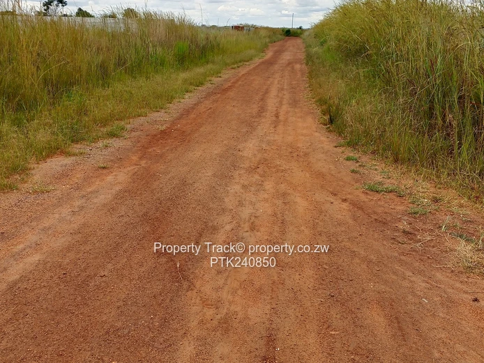 Conveniently positioned residential stand !!! (Sole Mandate)