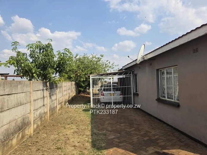 A neat and solid house! (Sole Mandate)