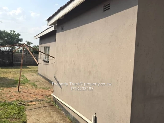 A neat and solid house! (Sole Mandate)