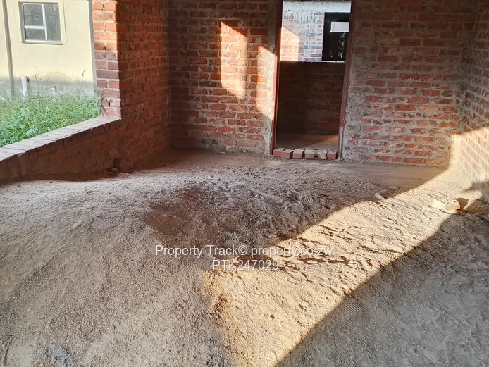 Incomplete 4beds 
