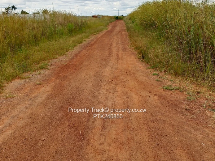 Conveniently positioned residential stand !!! (Sole Mandate)